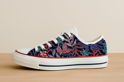 Jardín nocturno con follaje de acuarela