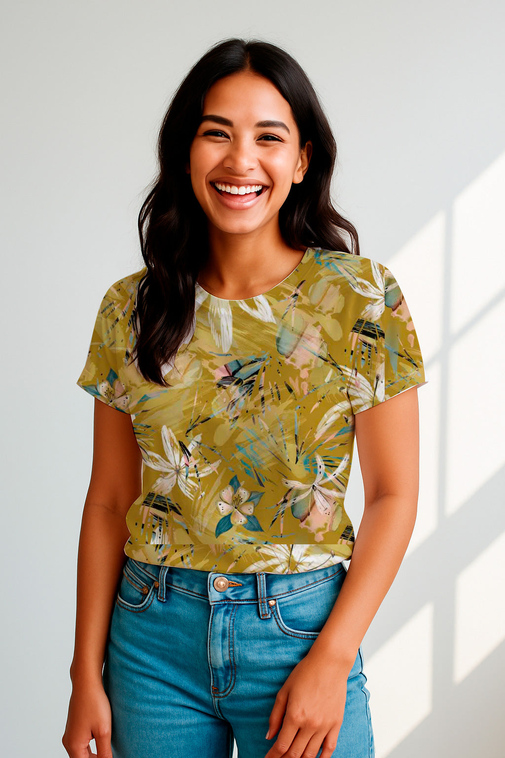 Pinceladas florales de color amarillo dorado