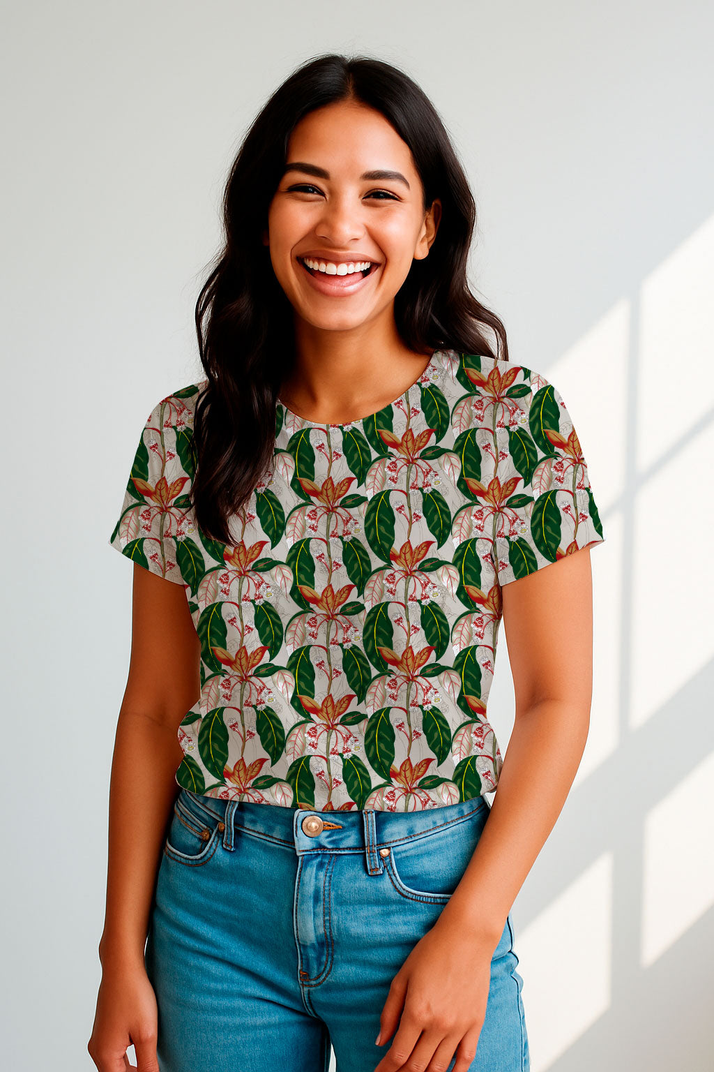 Follaje tropical con calaveras