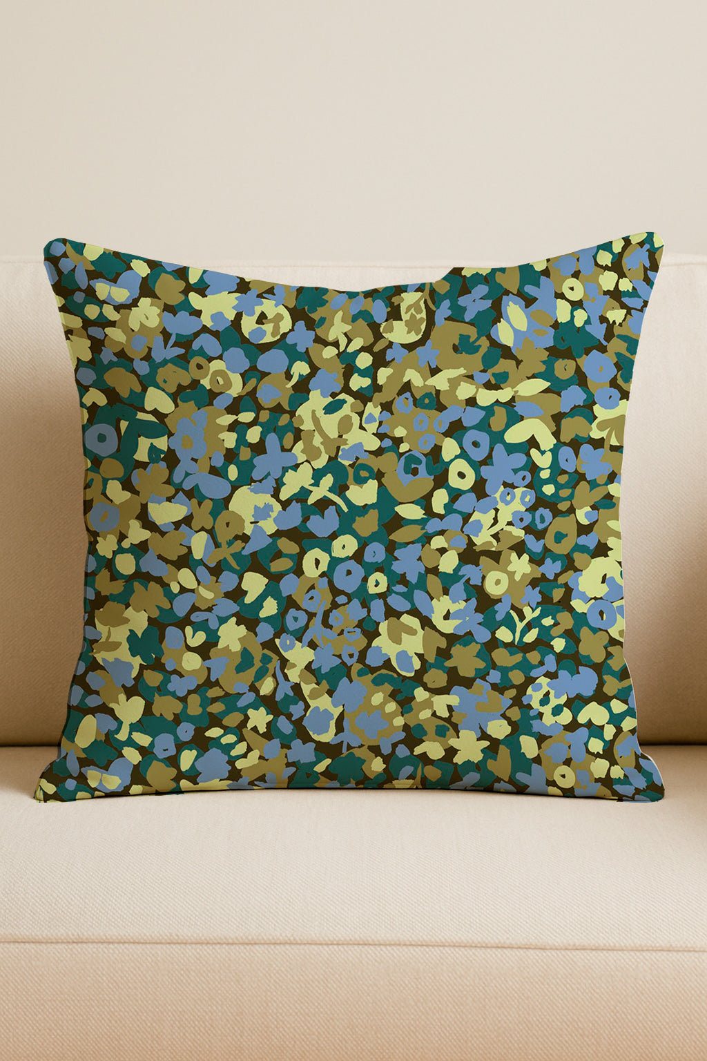 Pequeños motivos florales pintados en lila y oliva