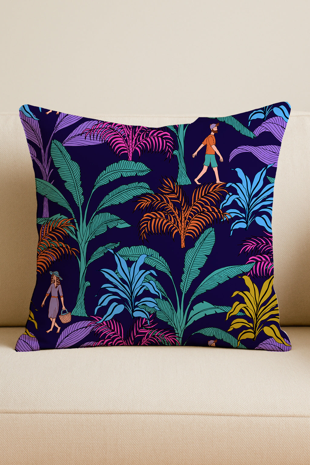 Follaje tropical con personajes que caminan